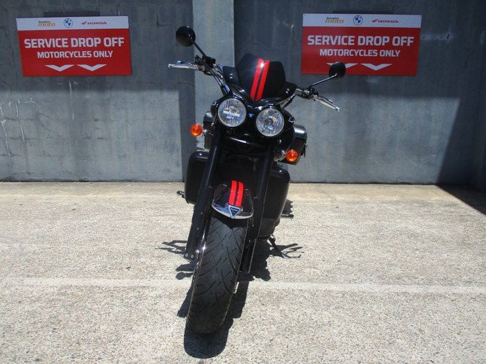 2017 Triumph ROCKET III TOURING BLACK