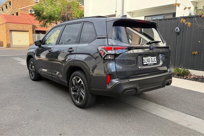 2025 Subaru Forester Touring