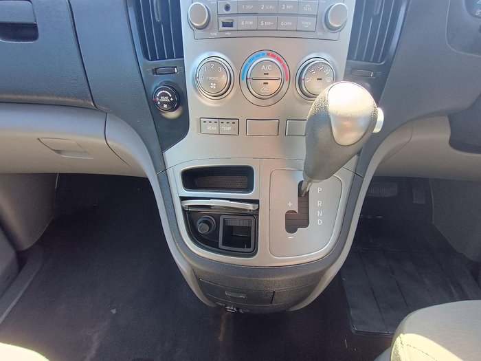 2014 Hyundai iMax TQ-W MY15 Grey