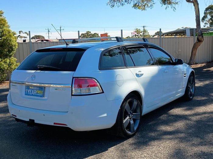 2010 Holden Commodore Omega VE MY10 Heron White