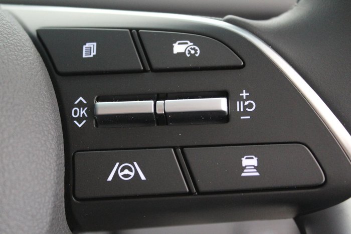 2025 Hyundai STARIA LOAD