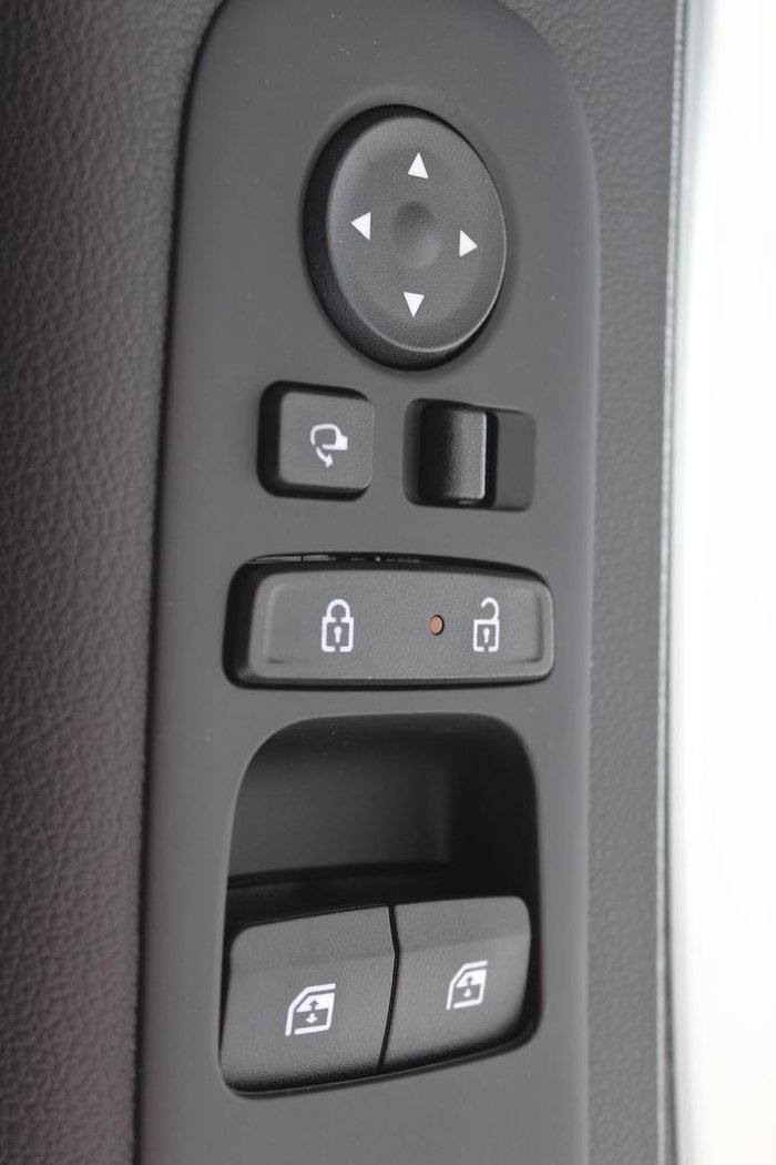 2025 Hyundai STARIA LOAD