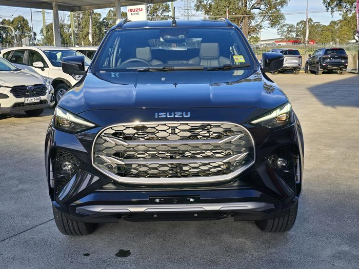 2025 Isuzu MU-X LS-T