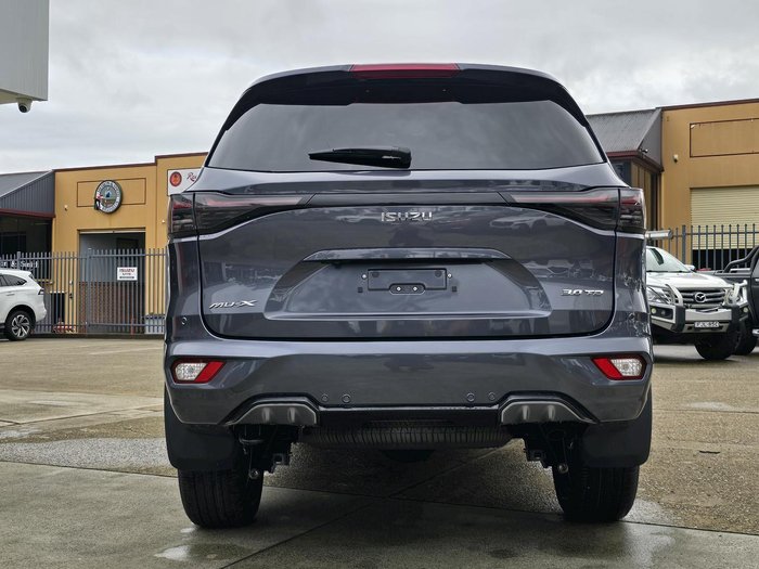 2025 Isuzu MU-X LS-T