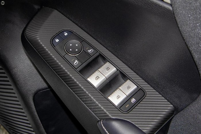2024 Mitsubishi Outlander ES
