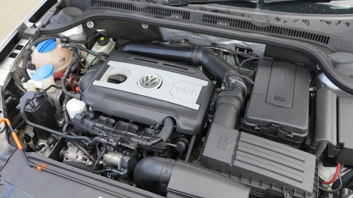 2011 Volkswagen Jetta 147TSI Highline 1B MY12 Reflex Silver