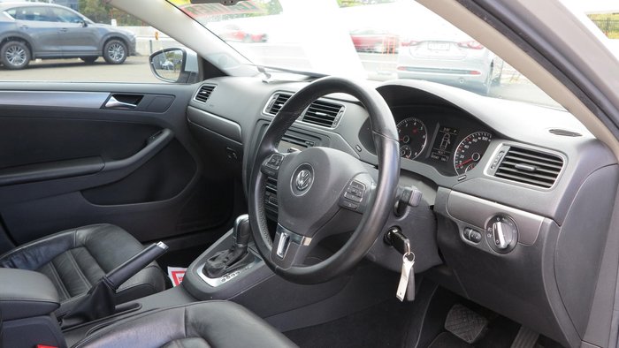 2011 Volkswagen Jetta 147TSI Highline 1B MY12 Reflex Silver