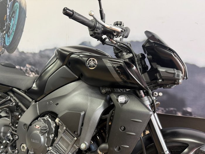 2025 Yamaha MT-10A GREY