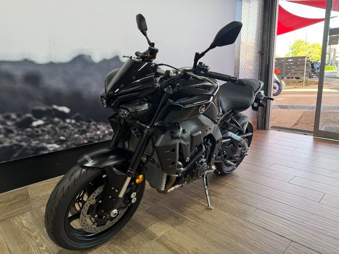 2025 Yamaha MT-10A GREY