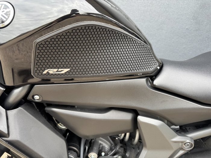 2022 Yamaha YZF-R7LA BLUE