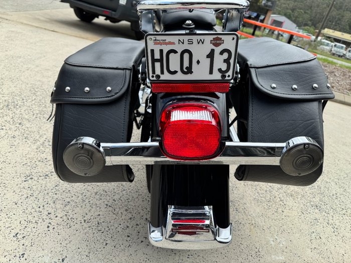 2016 HARLEY-DAVIDSON FLSTC HERITAGE SOFTAIL CLASSIC