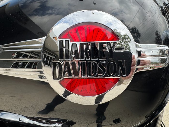 2016 HARLEY-DAVIDSON FLSTC HERITAGE SOFTAIL CLASSIC