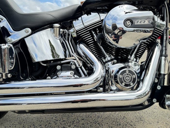 2016 HARLEY-DAVIDSON FLSTC HERITAGE SOFTAIL CLASSIC