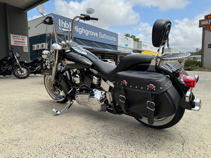 2016 HARLEY-DAVIDSON FLSTC HERITAGE SOFTAIL CLASSIC