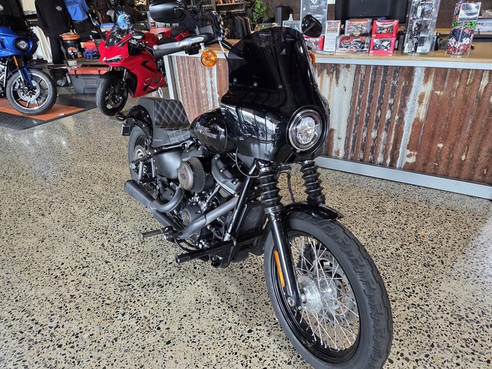2019 Harley-Davidson Street Bob 107 (FXBB)