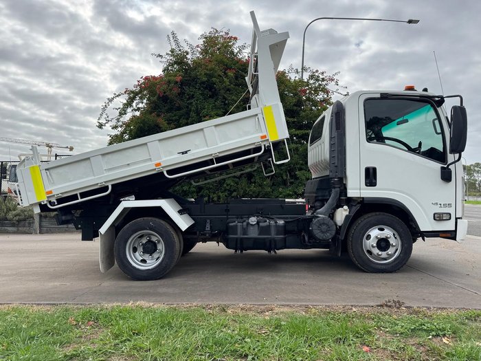 2016 Isuzu Npr 45 155 WHITE