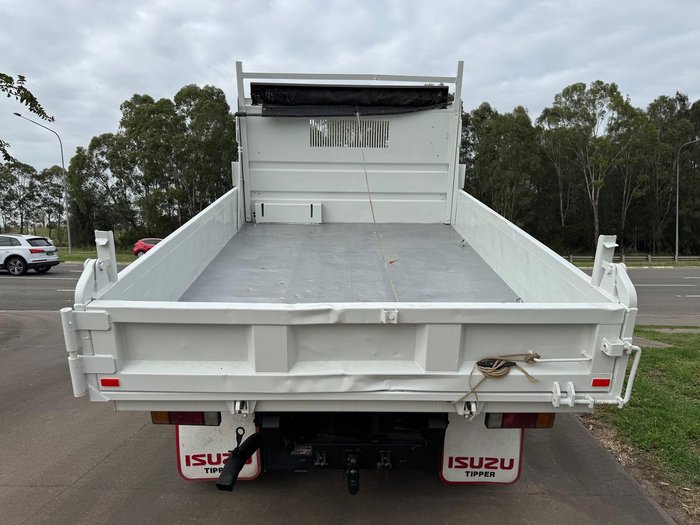 2016 Isuzu Npr 45 155 WHITE