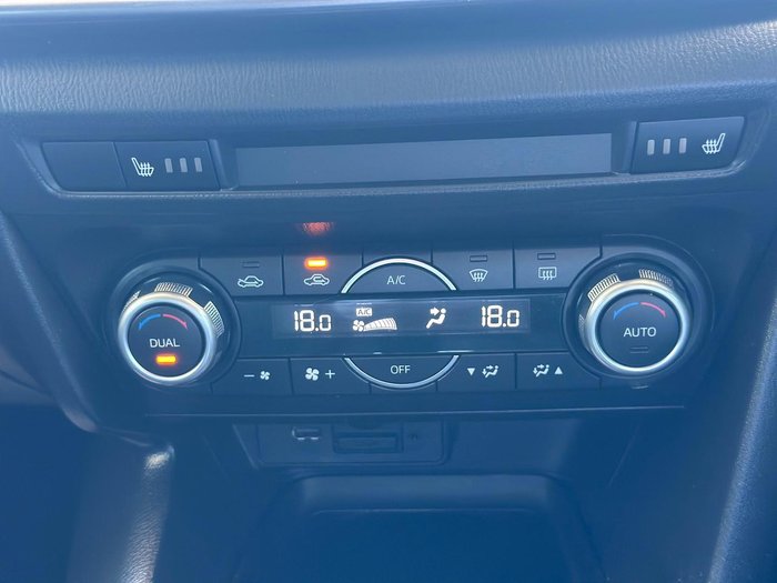 2017 Mazda 3 SP25 Astina