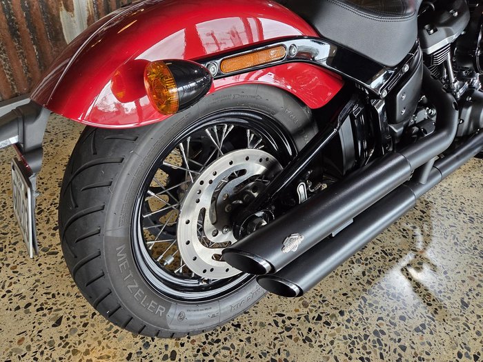 2018 Harley-Davidson Street Bob 107 (FXBB)