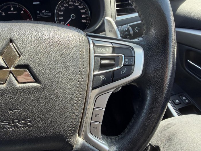 2020 Mitsubishi Pajero Sport GLX