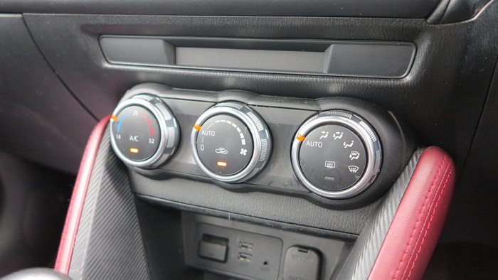 2017 Mazda CX-3 sTouring DK Snowflake White Pearl