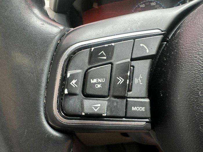 2016 Jaguar F-PACE 35t Portfolio