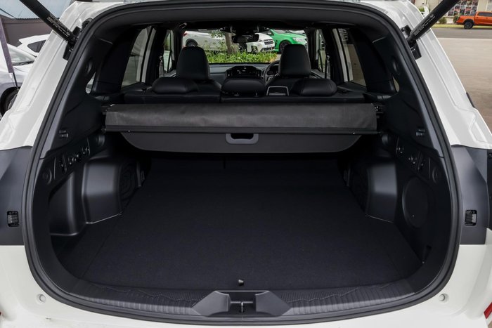 2025 Subaru Forester Touring S6 MY26 AWD Crystal White