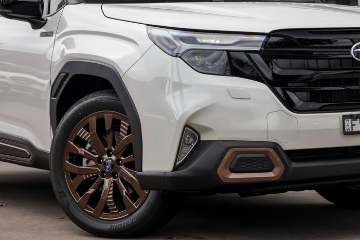 2025 Subaru Forester Hybrid Sport S6 MY26 AWD Crystal White