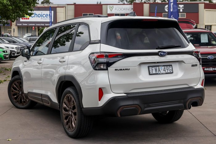 2025 Subaru Forester Hybrid Sport S6 MY26 AWD Crystal White