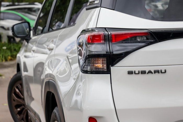 2025 Subaru Forester Hybrid Sport S6 MY26 AWD Crystal White