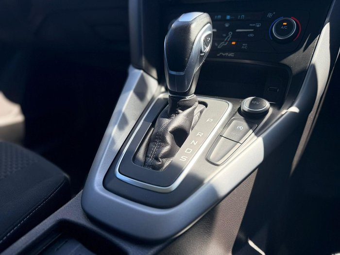 2017 Ford Focus Sport