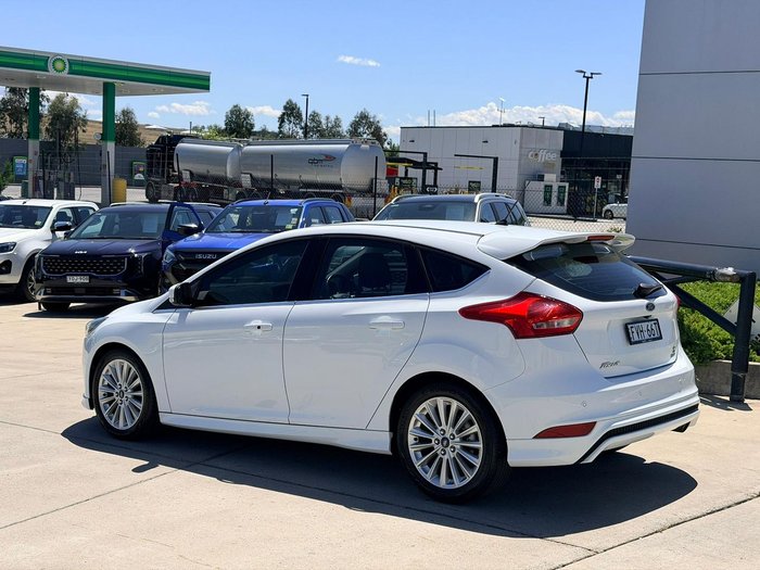 2017 Ford Focus Sport