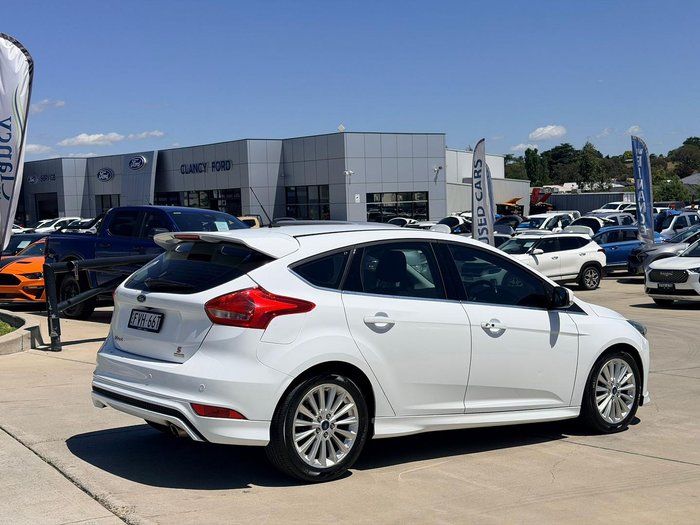 2017 Ford Focus Sport