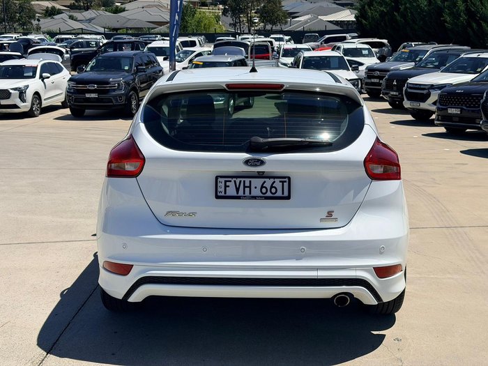 2017 Ford Focus Sport