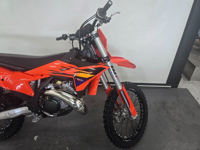 2025 Ktm 250 SX Orange