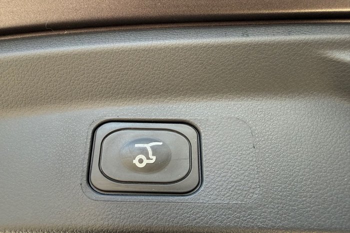 2025 Ford Everest Sport