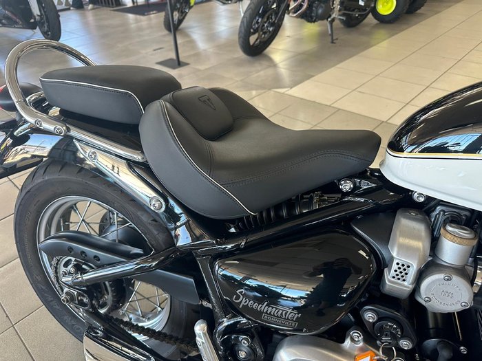 2022 Triumph Bonneville Speedmaster Speedmaster Black