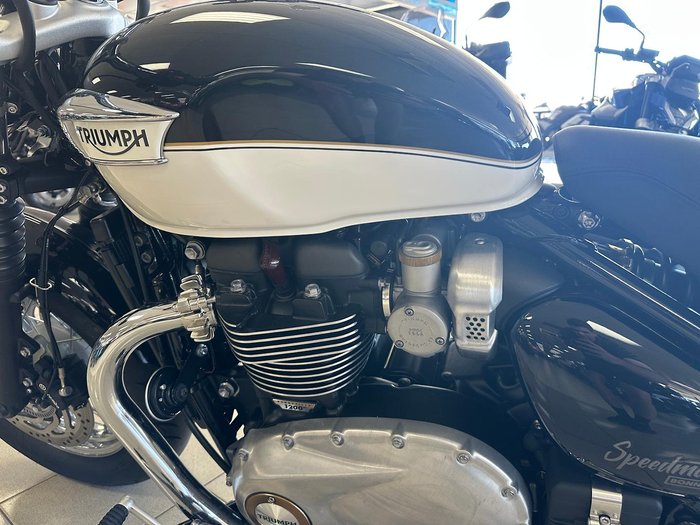 2022 Triumph Bonneville Speedmaster Speedmaster Black