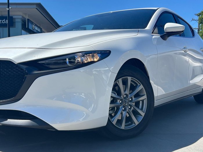 2025 Mazda 3 G20 Pure