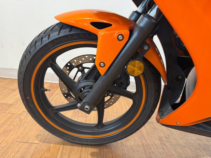 2016 Honda CBR300R ORANGE