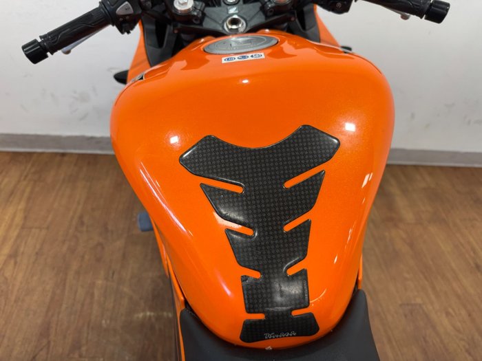 2016 Honda CBR300R ORANGE