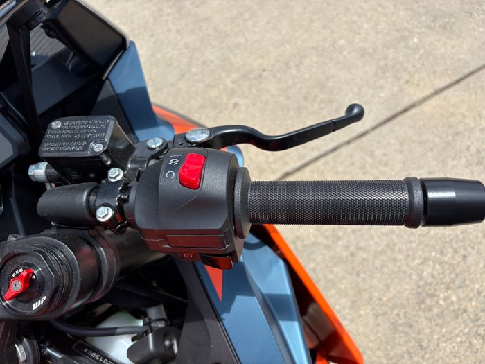 2024 Ktm RC 390 Orange