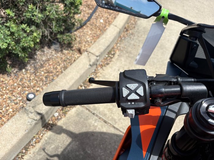 2024 Ktm RC 390 Orange