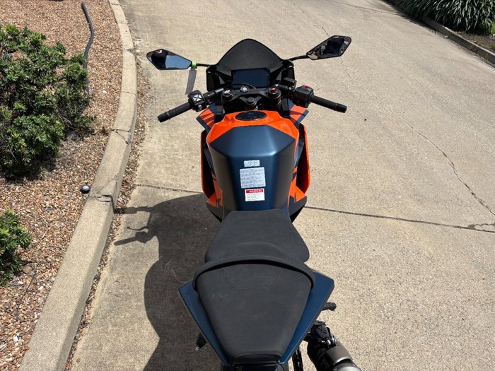 2024 Ktm RC 390 Orange