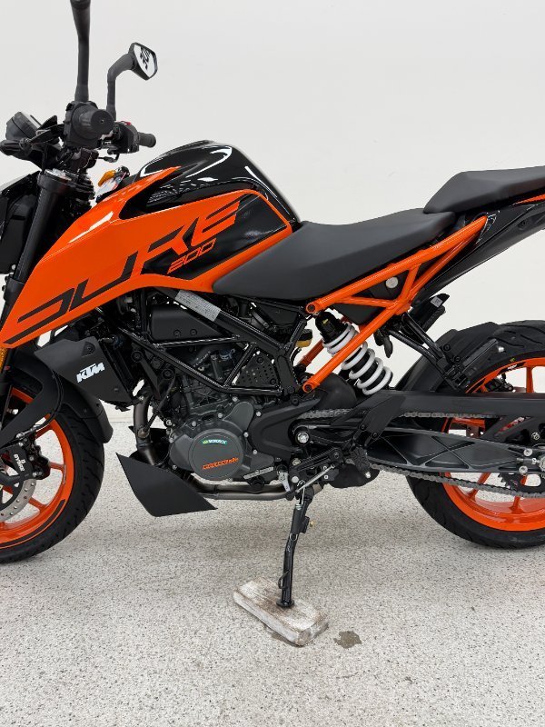 2024 Ktm 200 DUKE (ABS) Orange
