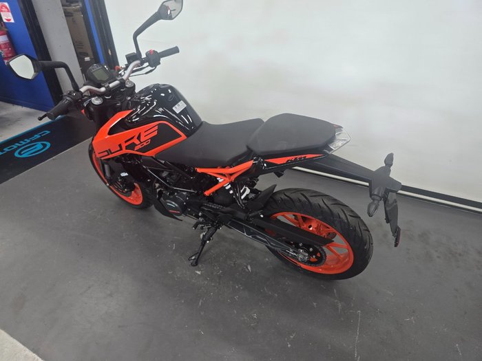 2024 Ktm 200 DUKE (ABS) Orange