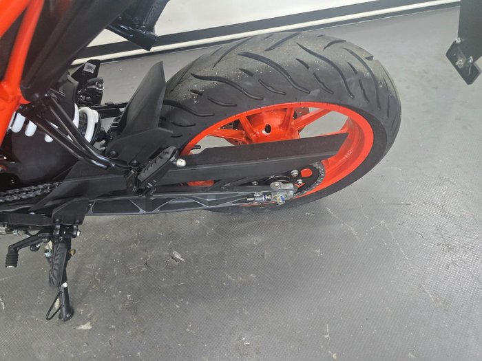 2024 Ktm 200 DUKE (ABS) Orange