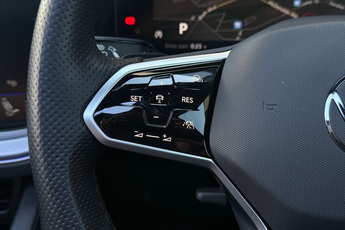 2022 Volkswagen Touareg 210TDI R-Line