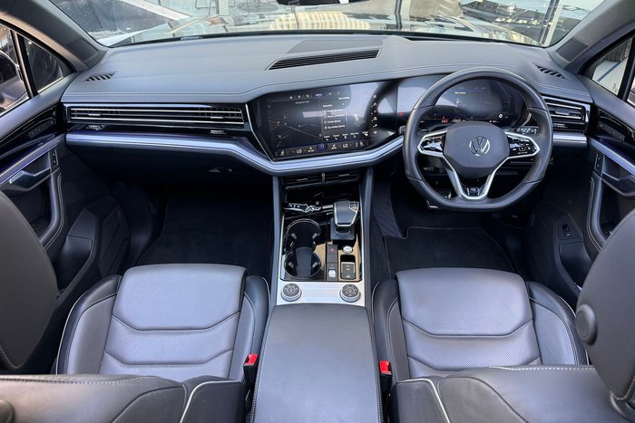 2022 Volkswagen Touareg 210TDI R-Line