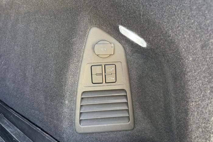 2022 Volkswagen Touareg 210TDI R-Line